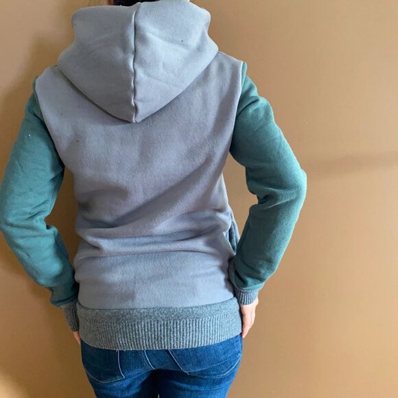 Ash and Moss Hoodie Upcycled with Pockets Sweatshirt One-Of-A-Kind MungoCrafts - Picture 5 of 5